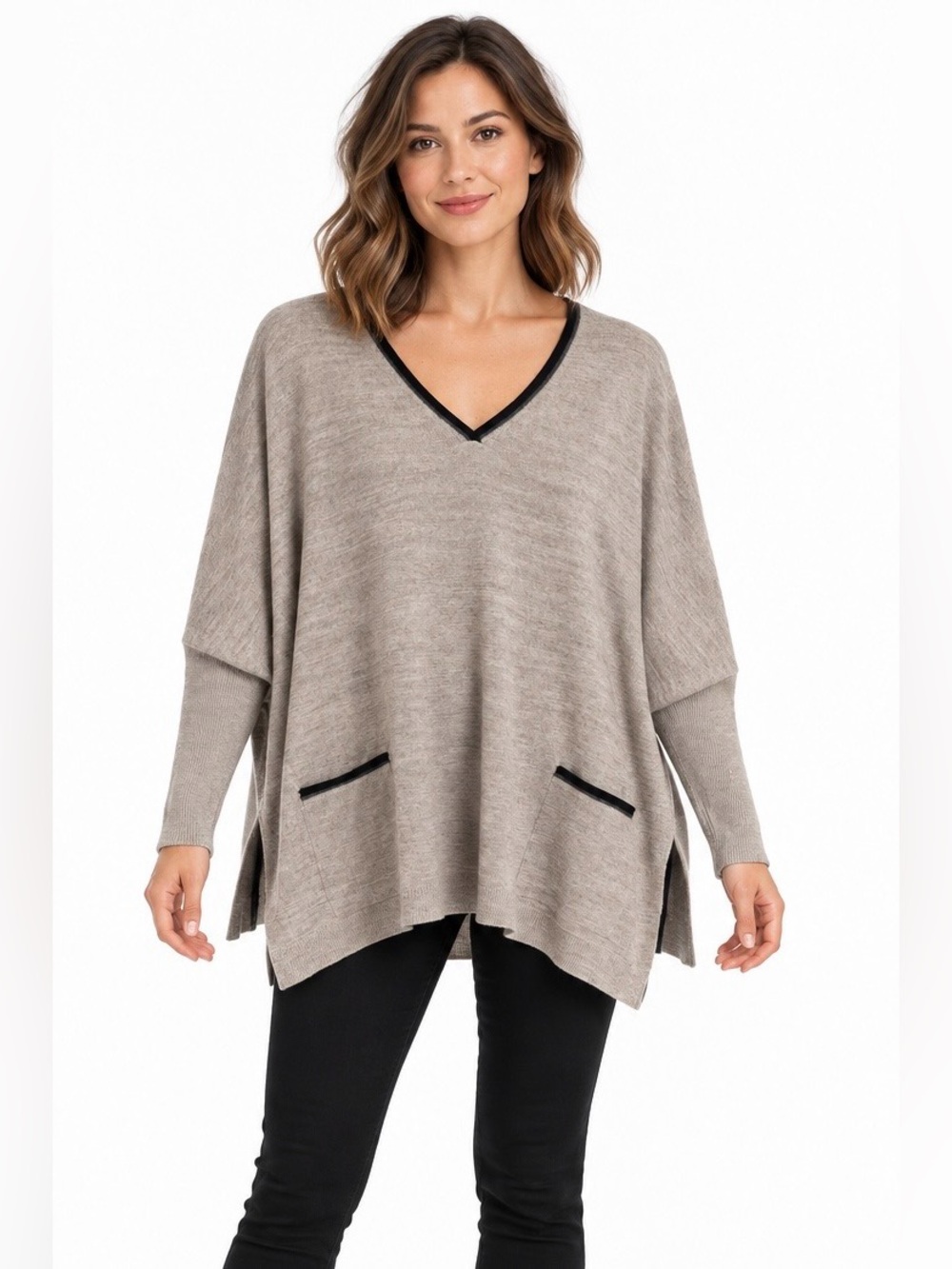 🌺 MERSEA Catalina V-Neck Oversized Travel Sweater